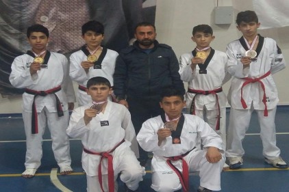 Ortaokullar arası il seçmesinde madalyaya doymadılar