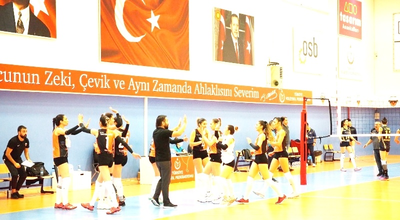 OSB Teknik Koleji bu sezon ligde dördüncü galibiyetini aldı
