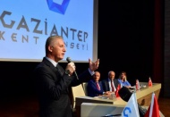 Ötekileştirme olmadan bir çalışma modeli uygulamalıyız