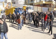 Otel inşaatı yola taşınca mahalleli çılgına döndü