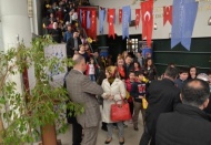 Otizmli çocuklar ve gençler şarkı söyledi