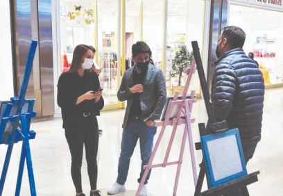 Otizmli küçük ressamlar çizdi