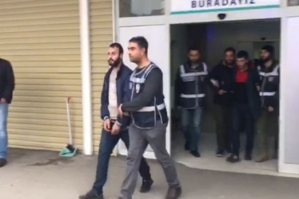 Oto hırsızları yakalandı