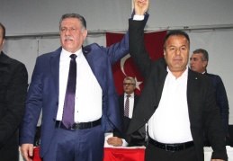 Oto Makina Sanatkarları Esnaf Odası başkanlığına Ramazan Balcı seçildi