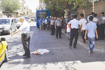 Otobüsün çarptığı engelli vatandaş öldü 