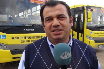 Otobüsünde fenalaşan hastayı hastaneye götürdü