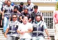 Otomobil hırsızları kovalamaca sonucu yakalandı