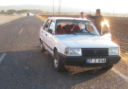 Otomobilin çarptığı 75 yaşındaki adam hayatını kaybetti