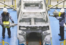 Otomotiv birincilik kürsüsüne çıkacak