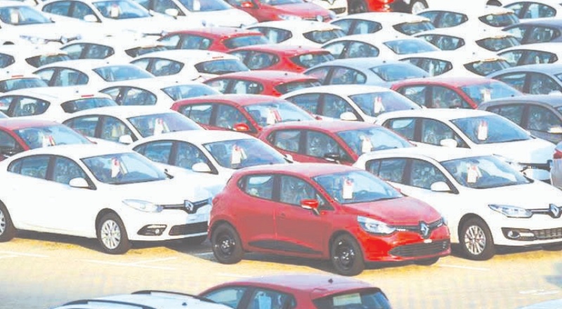 Otomotiv sektörü tepetaklak