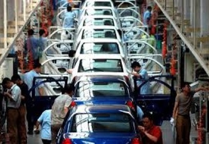 Otomotiv sektöründe satışlar da üretim de geriliyor