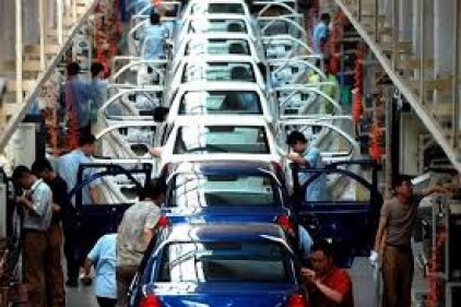 Otomotiv sektöründe satışlar da üretim de geriliyor