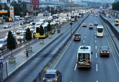 Otoyollarda elektronik hız denetimleri başlıyor