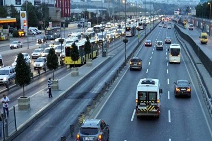 Otoyollarda elektronik hız denetimleri başlıyor