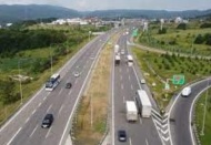 Otoyollarda otomobiller için yeni hız sınırı uygulaması yarın başlıyor