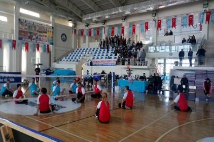 Oturarak Voleybol Metin Türker Türkiye Kupası başladı 