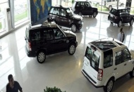 ÖTV lüks otomobilin hızını kesti