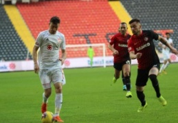 "Oyuncularım terinin son damlasına kadar savaştı"