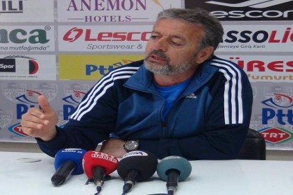 Oyunda dengemizi kaybettiğimiz anda savunmanın arkasına adam kaçırdık