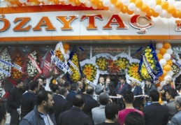 Özaytaç kot dünyası, hizmete açıldı 