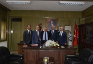 Özbay ve yönetimi Vali Yerlikaya’yı ziyaret etti