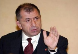 Özdağ’ı da ihraç edecekler