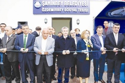 Özdemirbey Mahallesi sosyal tesislere kavuştu