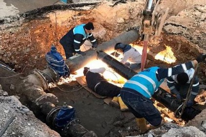 Özdemirbey&#8217;in eskiyen boruları enileniyor