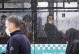 Özel sektör de kademeli ve uzaktan çalışması sistemine geçilmeli, toplu taşımada da izin belgesiyle seyahat edilmeli