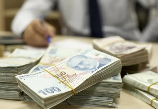 Özel sektörün yurtdışı kredi borcu 158 milyar dolar oldu
