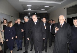 Özellikle eğitimle ilgili çok ciddi sorun yaşıyoruz