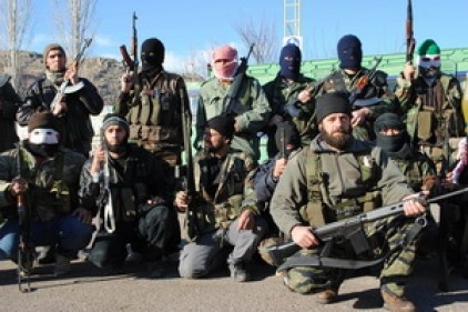 Özgür Suriye Ordusu ile rejim askerleri arasındaki çatışmalar şiddetlendi