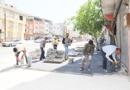 Özgürlük ve 8 Şubat Mahallesi’ne uzanan 30 metre eninde yol yapılıyor