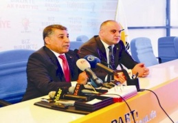 Öztekin, büyükşehire adaylığını açıkladı