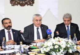 Pamuk ipliği ithalatına ek gümrük vergisi getirilmeli