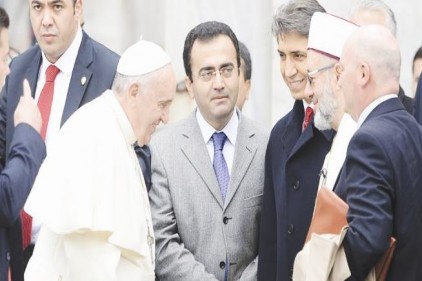 Papa: 'Türkiye-Ermenistan sınırı açılmalı'
