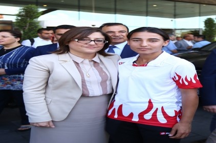 Paralimpik Oyunları&#039;na gitmeye hak kazandı. 