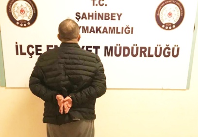 Park halindeki araçlara ateş eden zanlı yakalandı