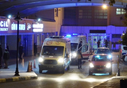 Park yüzünden tartıştığı kişiyi kızının gözü önünde vurdu