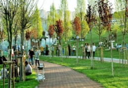 Parklar, ilçenin çehresini değiştiriyor