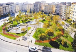 Parkların onarımı ve bakımı yapılıyor