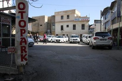 Parkomatların kaldırılması otoparkları hareketlendirdi
