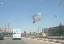 Partiler dört koladan çalışıyor