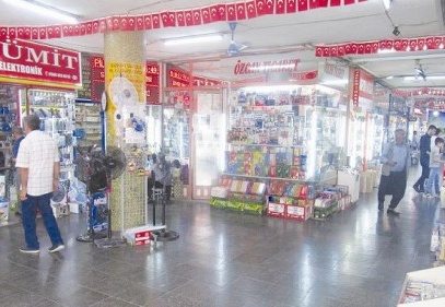 Pasaj esnafı, Koronavirüs nedeniyle ikilem yaşıyor