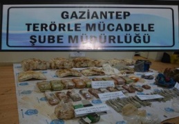 Patlayıcı ve bomba yapımında kullanılan malzemelere el konuldu