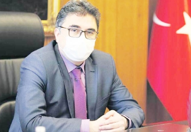 PCR testlerinin yüzde 30'unda pozitiflik görüyoruz