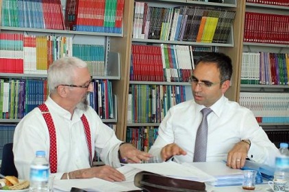 PearsonAssured Akreditasyon Kurumu&#8217;nun bağımsız denetçisi McInerney&#039;i ağırladı