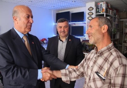 Peri: “Suriye’de sorun barışla çözülür”