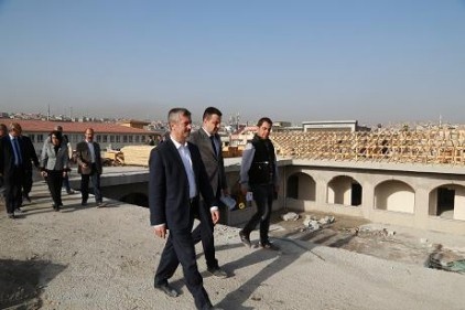 Perilikaya&#8217;ya Gençlik Merkezi ve Semt Pazarı yapılıyor