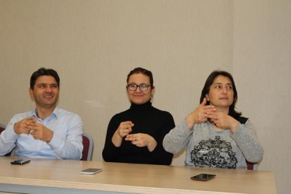 Personel işaret dili eğitimi aldı